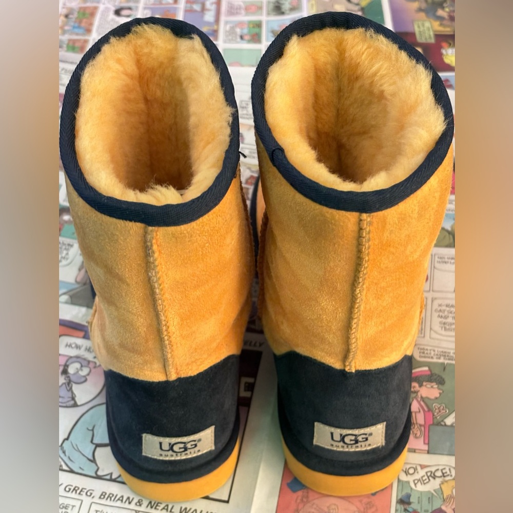 UGG Boots - Picture 2 of 11